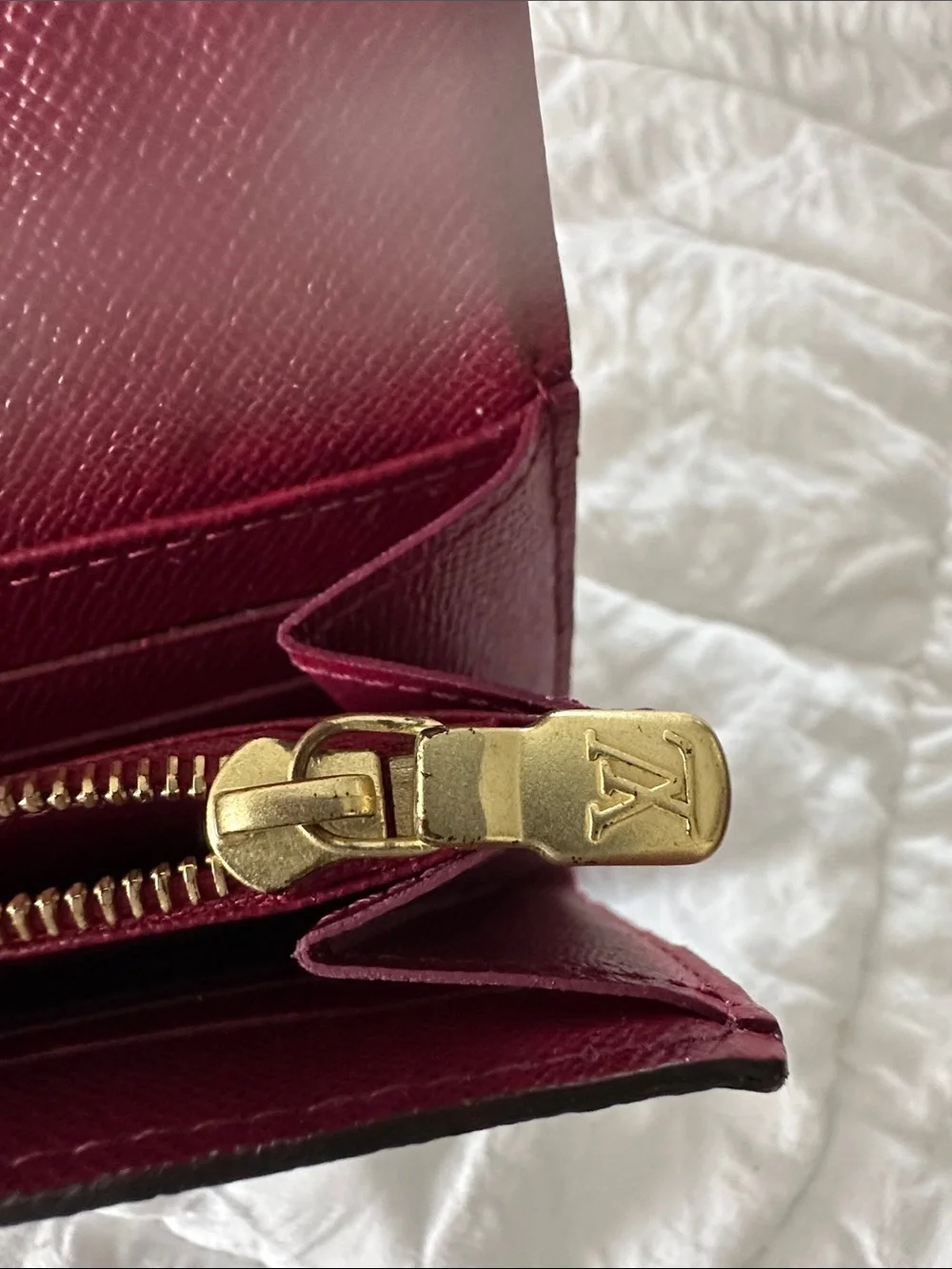 Authentic Louis Vuitton Monogram Sarah Wallet